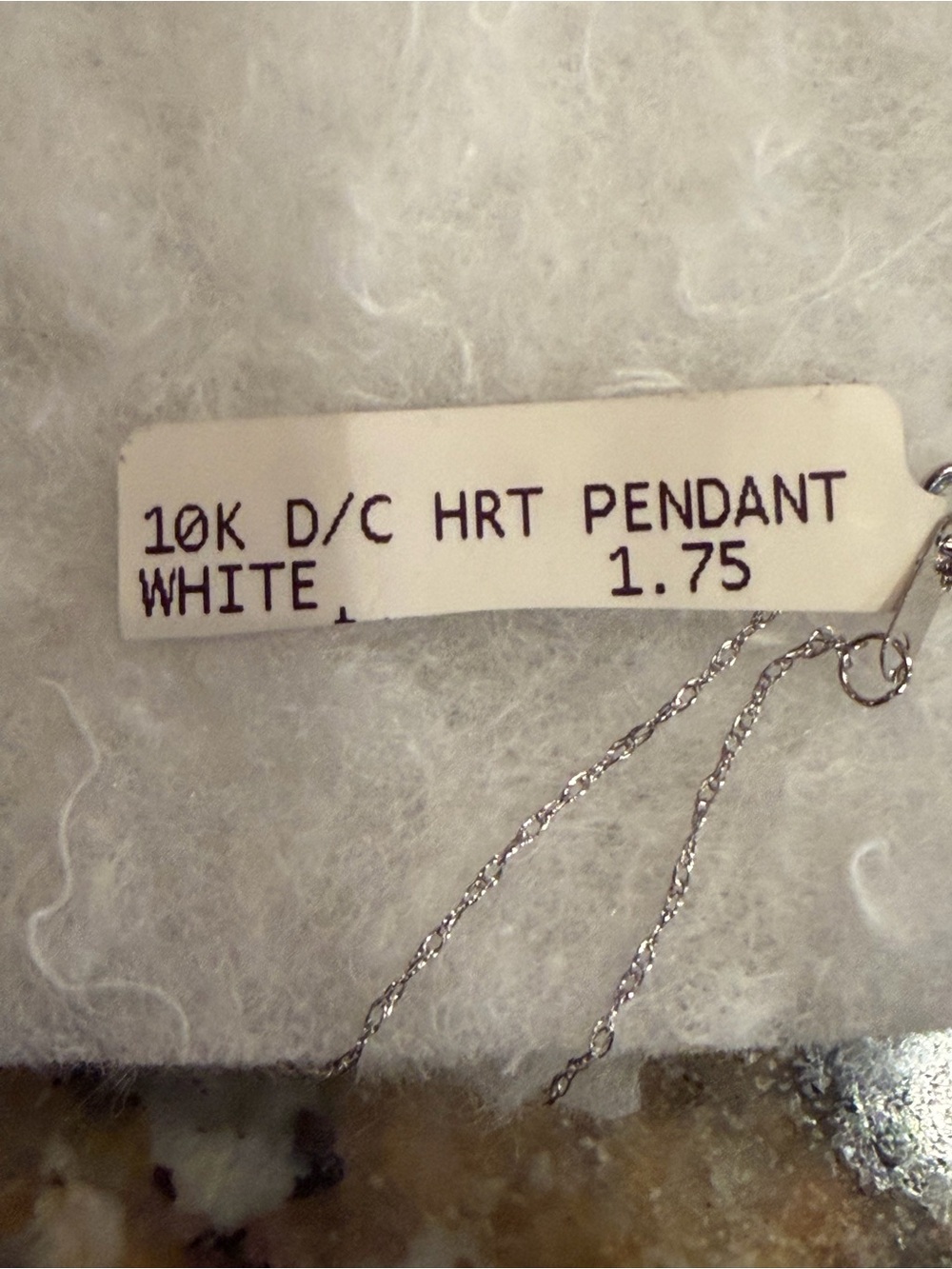 10k white gold Heart Filigree Pendant Necklace - Picture 5 of 6